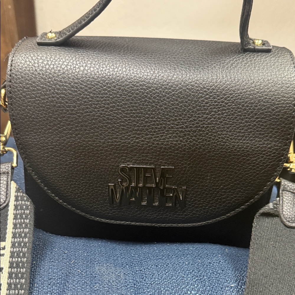 Steve Madden Textured Black Crossbody Bag